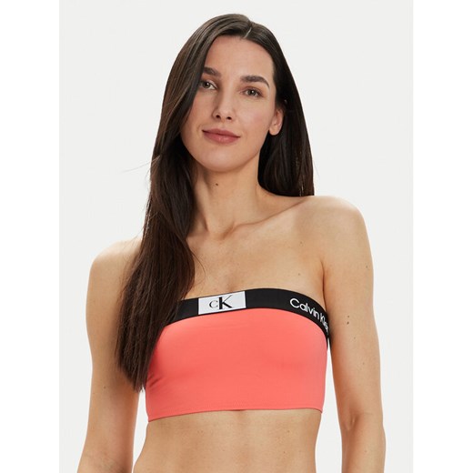 Calvin Klein Swimwear Góra od bikini KW0KW02355 Koralowy ze sklepu MODIVO w kategorii Stroje kąpielowe - zdjęcie 182604036