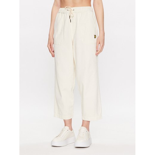 Lyle & Scott Spodnie materiałowe Workwear Trousers TRW1801V Biały Regular Fit ze sklepu MODIVO w kategorii Spodnie damskie - zdjęcie 182604788