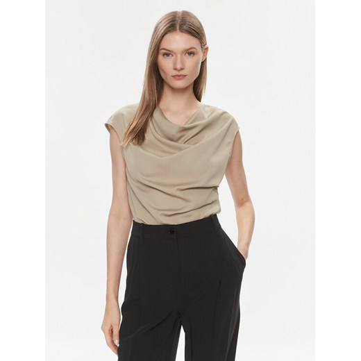 Calvin Klein Bluzka K20K206281 Beżowy Slim Fit ze sklepu MODIVO w kategorii Bluzki damskie - zdjęcie 182605678