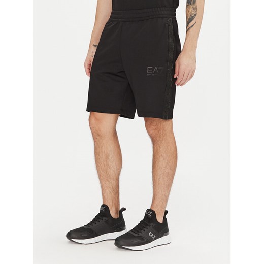 EA7 Emporio Armani Szorty sportowe 7M000309 AF13526 UC001 Czarny ze sklepu MODIVO w kategorii Spodenki męskie - zdjęcie 182606508
