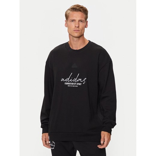 adidas Bluza Brand Love IW3542 Czarny Loose Fit ze sklepu MODIVO w kategorii Bluzy męskie - zdjęcie 182606888