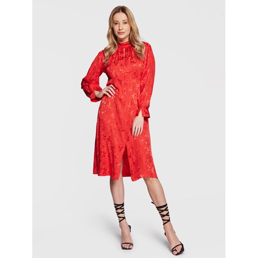 Closet London Sukienka codzienna D8228 Czerwony Regular Fit ze sklepu MODIVO w kategorii Sukienki - zdjęcie 182606917