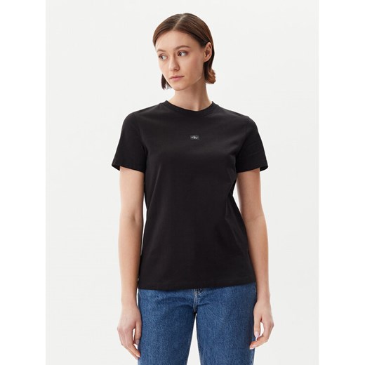 Calvin Klein Jeans T-Shirt J20J225243 Czarny Regular Fit ze sklepu MODIVO w kategorii Bluzki damskie - zdjęcie 182606957