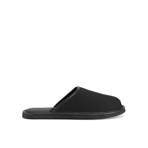 Home & Relax Kapcie SLIP-02 MI25 Czarny ze sklepu MODIVO w kategorii Kapcie męskie - zdjęcie 182608236