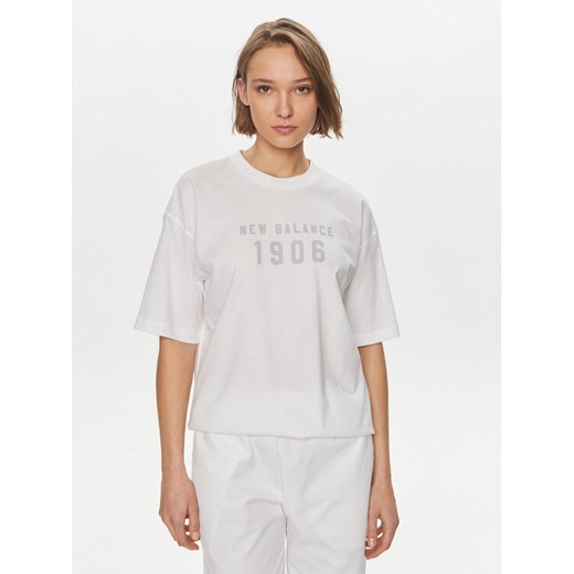 New Balance T-Shirt WT41519 Biały Oversize ze sklepu MODIVO w kategorii Bluzki damskie - zdjęcie 182609665