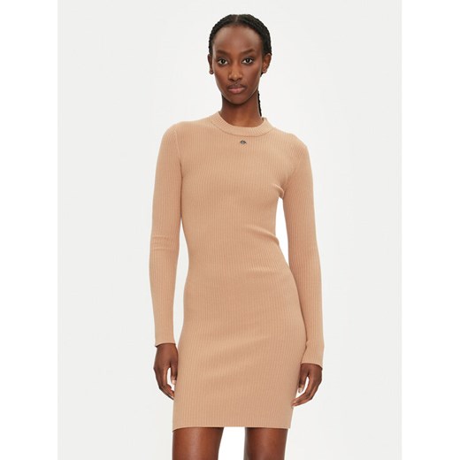 REPLAY Sukienka dzianinowa DK3319.000.G23370 Beżowy Slim Fit ze sklepu MODIVO w kategorii Sukienki - zdjęcie 182610716