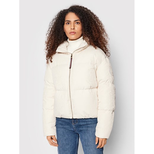 Tommy Hilfiger Kurtka zimowa Logo Jaquard WW0WW31921 Beżowy Regular Fit ze sklepu MODIVO w kategorii Kurtki damskie - zdjęcie 182610818