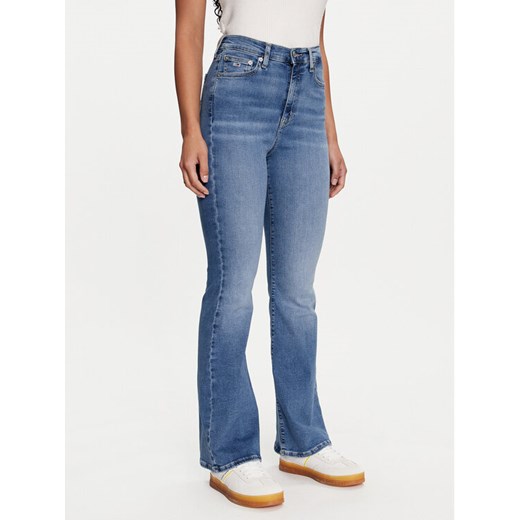 Tommy Jeans Jeansy Sylvia DW0DW19279 Niebieski Flare Fit ze sklepu MODIVO w kategorii Jeansy damskie - zdjęcie 182612336