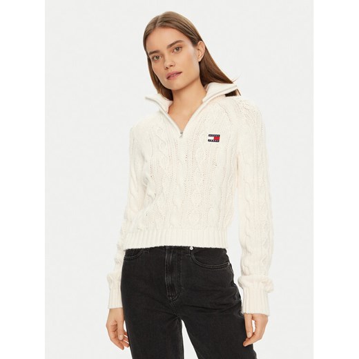 Tommy Jeans Sweter DW0DW20269 Écru Regular Fit ze sklepu MODIVO w kategorii Swetry damskie - zdjęcie 182612555