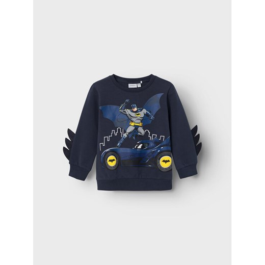 NAME IT Bluza BATMAN Jacobo 13225934 Niebieski Regular Fit ze sklepu MODIVO w kategorii Bluzy chłopięce - zdjęcie 182612799