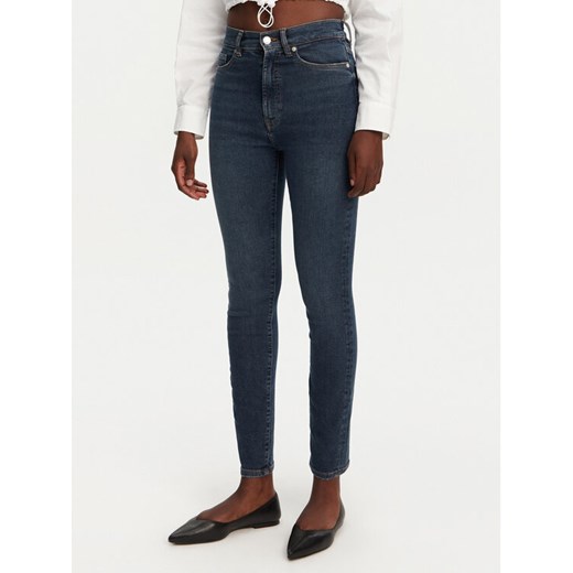 HUGO Jeansy Girali 50530308 Granatowy Skinny Fit ze sklepu MODIVO w kategorii Jeansy damskie - zdjęcie 182613098