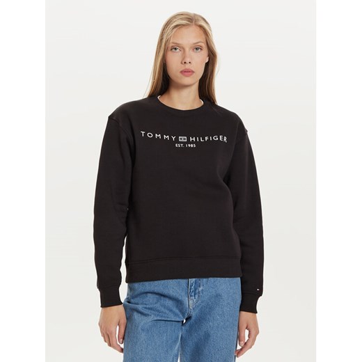 Tommy Hilfiger Bluza Logo WW0WW39791 Czarny Regular Fit ze sklepu MODIVO w kategorii Bluzy damskie - zdjęcie 182613559