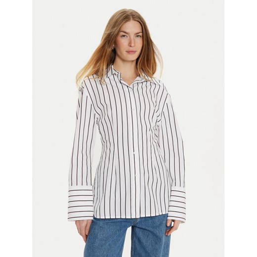 DAY BIRGER ÉT MIKKELSEN Koszula Julia DAY65243343 Biały Relaxed Fit ze sklepu MODIVO w kategorii Koszule damskie - zdjęcie 182613817