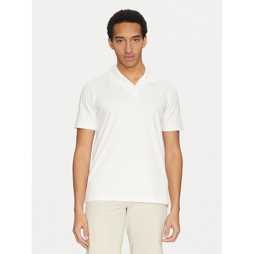 Calvin Klein Polo K10K114133 Biały Regular Fit ze sklepu MODIVO w kategorii T-shirty męskie - zdjęcie 182614145