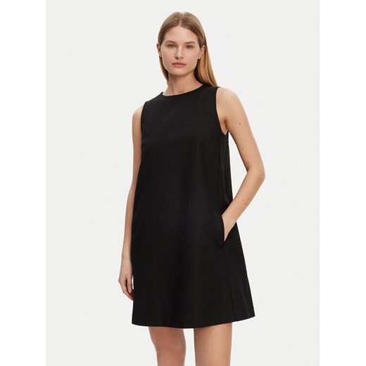 Weekend Max Mara Sukienka codzienna Racer 2515221102 Czarny Regular Fit ze sklepu MODIVO w kategorii Sukienki - zdjęcie 182614535