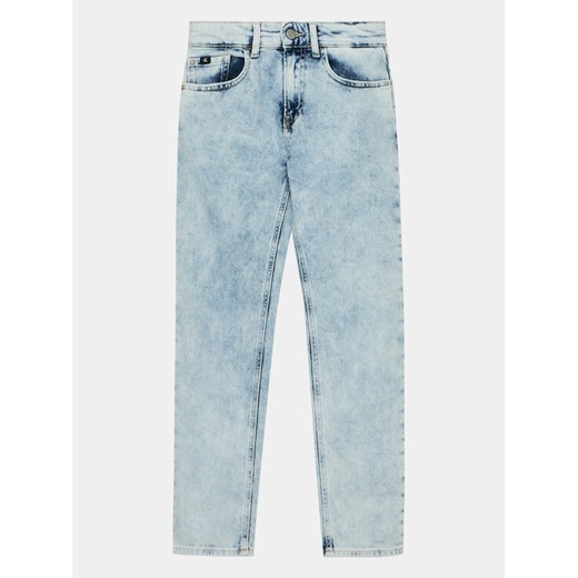 Calvin Klein Jeans Jeansy IB0IB01914 Niebieski Regular Fit ze sklepu MODIVO w kategorii Spodnie chłopięce - zdjęcie 182614677