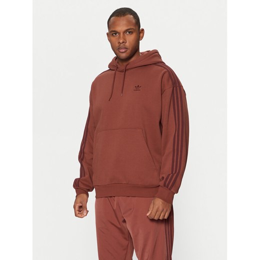 adidas Bluza adicolor JP1072 Czerwony Loose Fit ze sklepu MODIVO w kategorii Bluzy męskie - zdjęcie 182615447