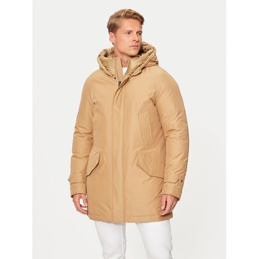 Woolrich Kurtka puchowa CFWOOU0487MRUT0001 Beżowy Regular Fit ze sklepu MODIVO w kategorii Kurtki męskie - zdjęcie 182616127