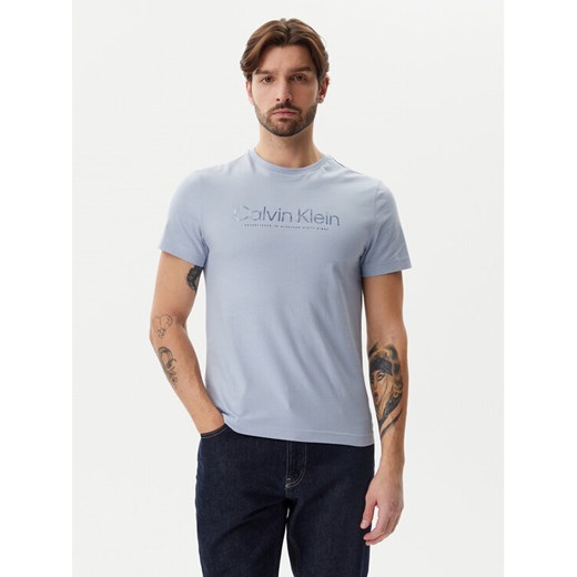 Calvin Klein T-Shirt Satin Bonded Logo K10K114162 Błękitny Regular Fit ze sklepu MODIVO w kategorii T-shirty męskie - zdjęcie 182617178