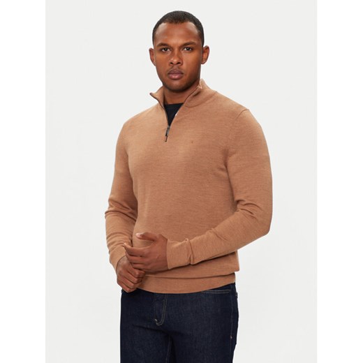 Calvin Klein Sweter K10K110421 Brązowy Regular Fit ze sklepu MODIVO w kategorii Swetry męskie - zdjęcie 182617299