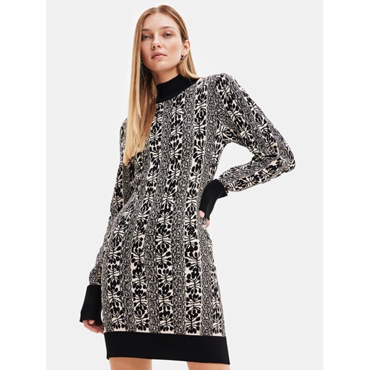 Desigual Sukienka dzianinowa 23WWVF01 Czarny Slim Fit ze sklepu MODIVO w kategorii Sukienki - zdjęcie 182618117