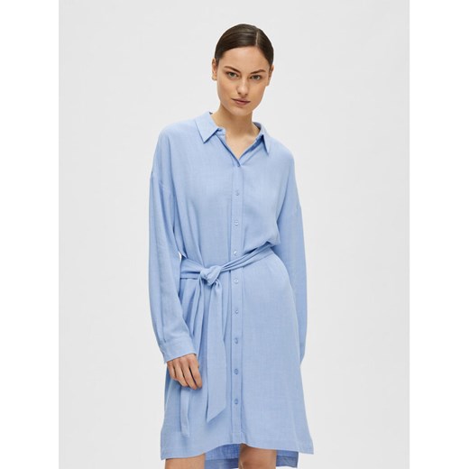 Selected Femme Sukienka koszulowa 16089666 Niebieski Relaxed Fit ze sklepu MODIVO w kategorii Sukienki - zdjęcie 182618875