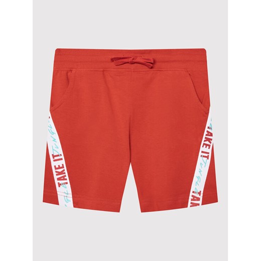 United Colors Of Benetton Szorty sportowe 3BL0C900F Czerwony Regular Fit ze sklepu MODIVO w kategorii Spodenki chłopięce - zdjęcie 182619619
