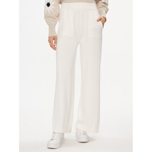 United Colors Of Benetton Spodnie dresowe 1294DF009 Écru Relaxed Fit ze sklepu MODIVO w kategorii Spodnie damskie - zdjęcie 182619629