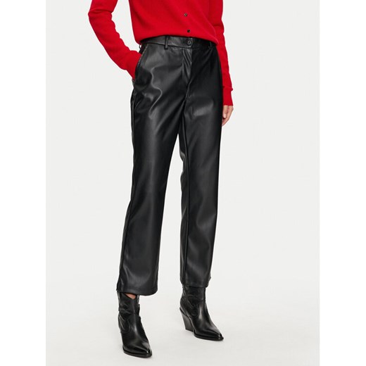 Vila Spodnie z imitacji skóry Paloma 14098247 Czarny Flare Fit ze sklepu MODIVO w kategorii Spodnie damskie - zdjęcie 182619679