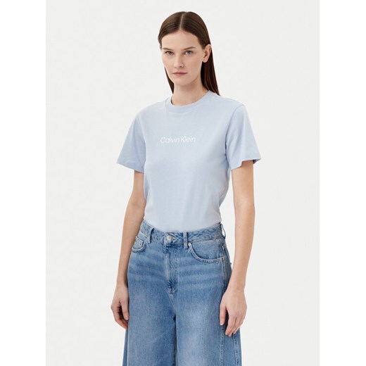 Calvin Klein T-Shirt Hero Logo K20K205448 Niebieski Regular Fit ze sklepu MODIVO w kategorii Bluzki damskie - zdjęcie 182620246