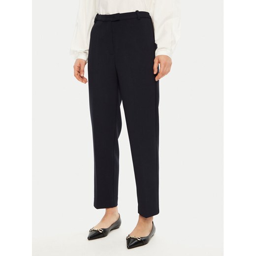Tommy Hilfiger Chinosy WW0WW44090 Granatowy Regular Fit ze sklepu MODIVO w kategorii Spodnie damskie - zdjęcie 182620335