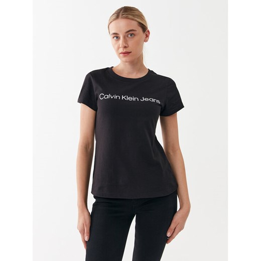 Calvin Klein Jeans T-Shirt J20J220253 Czarny Slim Fit ze sklepu MODIVO w kategorii Bluzki damskie - zdjęcie 182620425