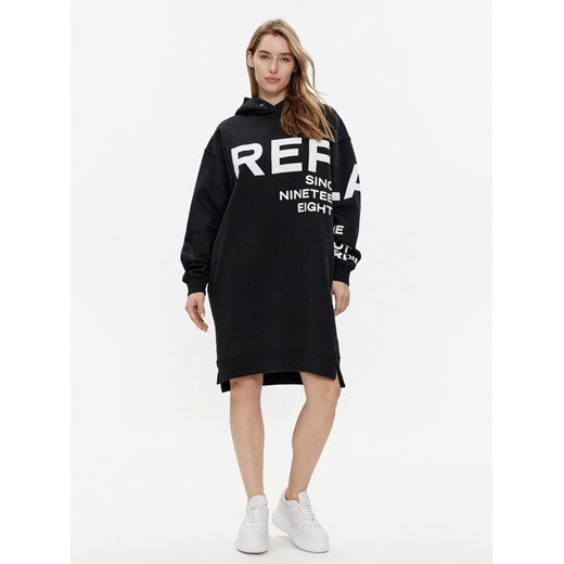 Replay Sukienka dzianinowa W9068.000.23190P Czarny Relaxed Fit ze sklepu MODIVO w kategorii Sukienki - zdjęcie 182621416