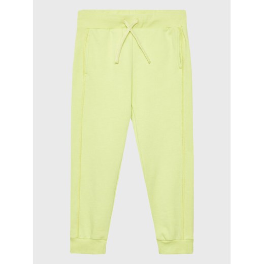 United Colors Of Benetton Spodnie dresowe 3UHRCF02N Żółty Regular Fit ze sklepu MODIVO w kategorii Spodnie dziewczęce - zdjęcie 182621418