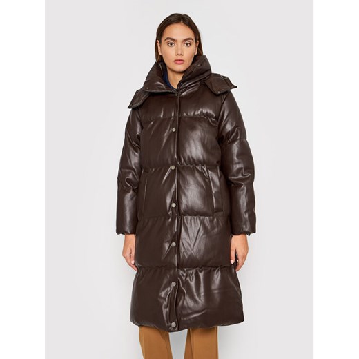 Guess Kurtka zimowa Emilie W1BL03 WE480 Brązowy Boxy Fit ze sklepu MODIVO w kategorii Kurtki damskie - zdjęcie 182622495