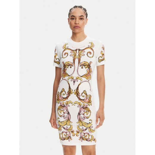 Versace Jeans Couture Sukienka codzienna 78HAO9P9 Biały Slim Fit ze sklepu MODIVO w kategorii Sukienki - zdjęcie 182622847