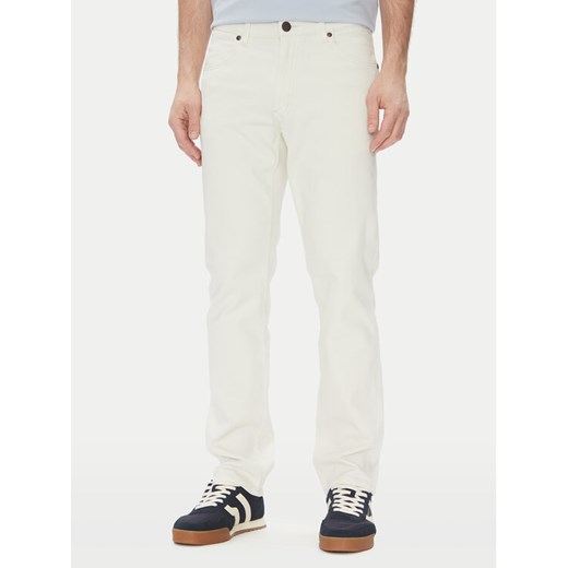 Wrangler Jeansy Greensboro 112362435 Beżowy Straight Fit ze sklepu MODIVO w kategorii Jeansy męskie - zdjęcie 182623599
