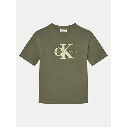 Calvin Klein Jeans T-Shirt IB0IB02361 Zielony Regular Fit ze sklepu MODIVO w kategorii T-shirty chłopięce - zdjęcie 182623767