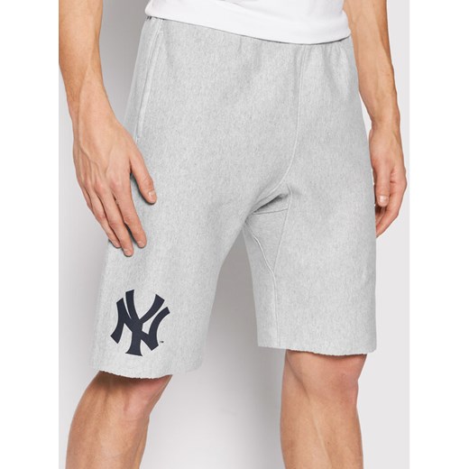 Champion Szorty sportowe New York Mlb 216666 Szary Regular Fit ze sklepu MODIVO w kategorii Spodenki męskie - zdjęcie 182624278