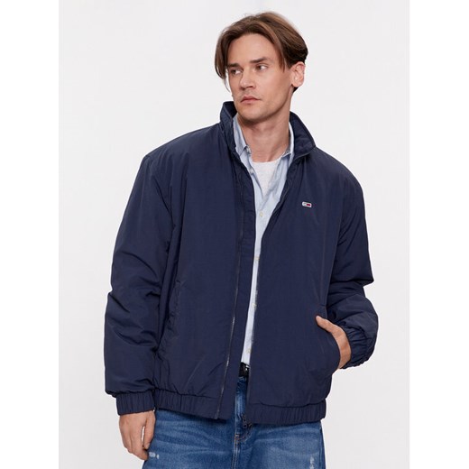 Tommy Jeans Kurtka bomber Essential DM0DM17238 Granatowy Relaxed Fit ze sklepu MODIVO w kategorii Kurtki męskie - zdjęcie 182624959