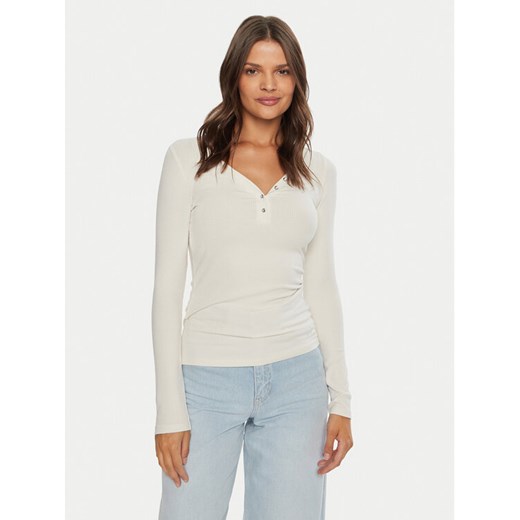 Guess Bluzka Kyla W4BP51 KBCO2 Biały Regular Fit ze sklepu MODIVO w kategorii Bluzki damskie - zdjęcie 182625165