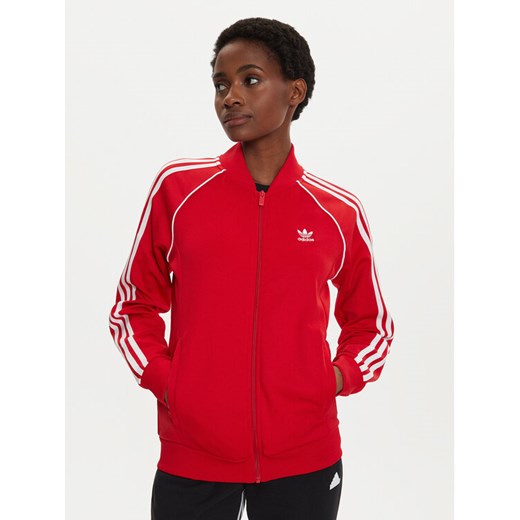 adidas Bluza adicolor Classics SST IK4032 Czerwony Regular Fit ze sklepu MODIVO w kategorii Bluzy damskie - zdjęcie 182625946