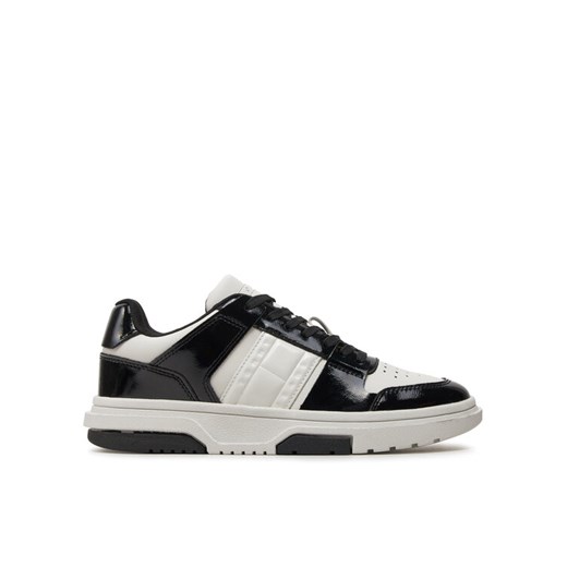 Tommy Jeans Sneakersy The Brooklyn Patent EN0EN02528 Czarny ze sklepu MODIVO w kategorii Buty sportowe damskie - zdjęcie 182626185