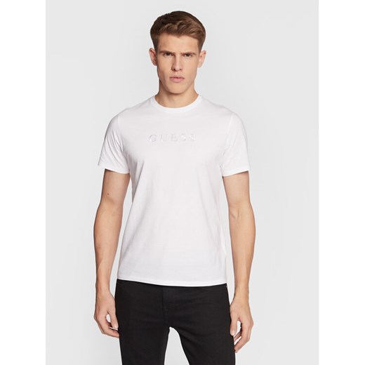 Guess T-Shirt M2BP47 K7HD0 Biały Slim Fit ze sklepu MODIVO w kategorii T-shirty męskie - zdjęcie 182627267