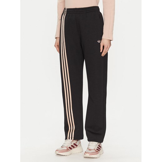 adidas Spodnie dresowe 3-Stripes Sweat JJ0941 Czarny Loose Fit ze sklepu MODIVO w kategorii Spodnie damskie - zdjęcie 182628757