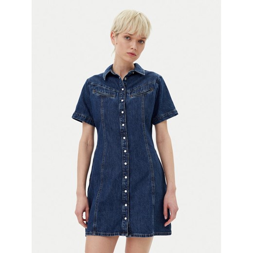 Levi's® Sukienka jeansowa Rinoa 001HR-0000 Niebieski Standard Fit ze sklepu MODIVO w kategorii Sukienki - zdjęcie 182628775