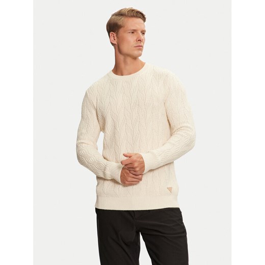 Guess Sweter Evander M4BR19 Z3HD1 Beżowy Regular Fit ze sklepu MODIVO w kategorii Swetry męskie - zdjęcie 182630626