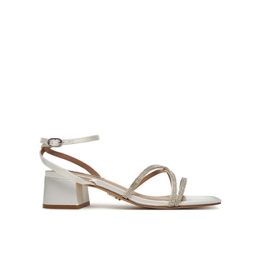 Steve Madden Sandały Gabby SM11003037 Biały ze sklepu MODIVO w kategorii Sandały damskie - zdjęcie 182630716