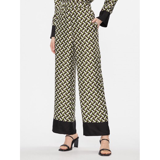 Max Mara Leisure Spodnie materiałowe Sesamo 2416131017650 Zielony Relaxed Fit ze sklepu MODIVO w kategorii Spodnie damskie - zdjęcie 182631466