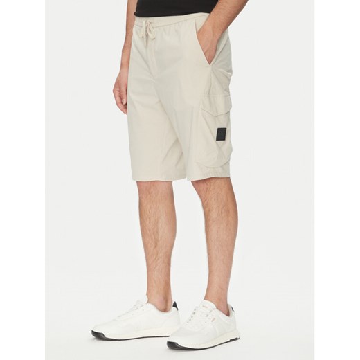 BOSS Szorty sportowe S_Urbanex-Cargo 50534318 Beżowy Tapered Fit ze sklepu MODIVO w kategorii Spodenki męskie - zdjęcie 182632178
